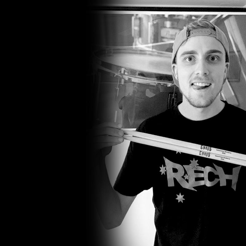 Chaos Drum sticks are endorsed by Bailey Walker. Bailey uses Chaos X5A drum sticks.