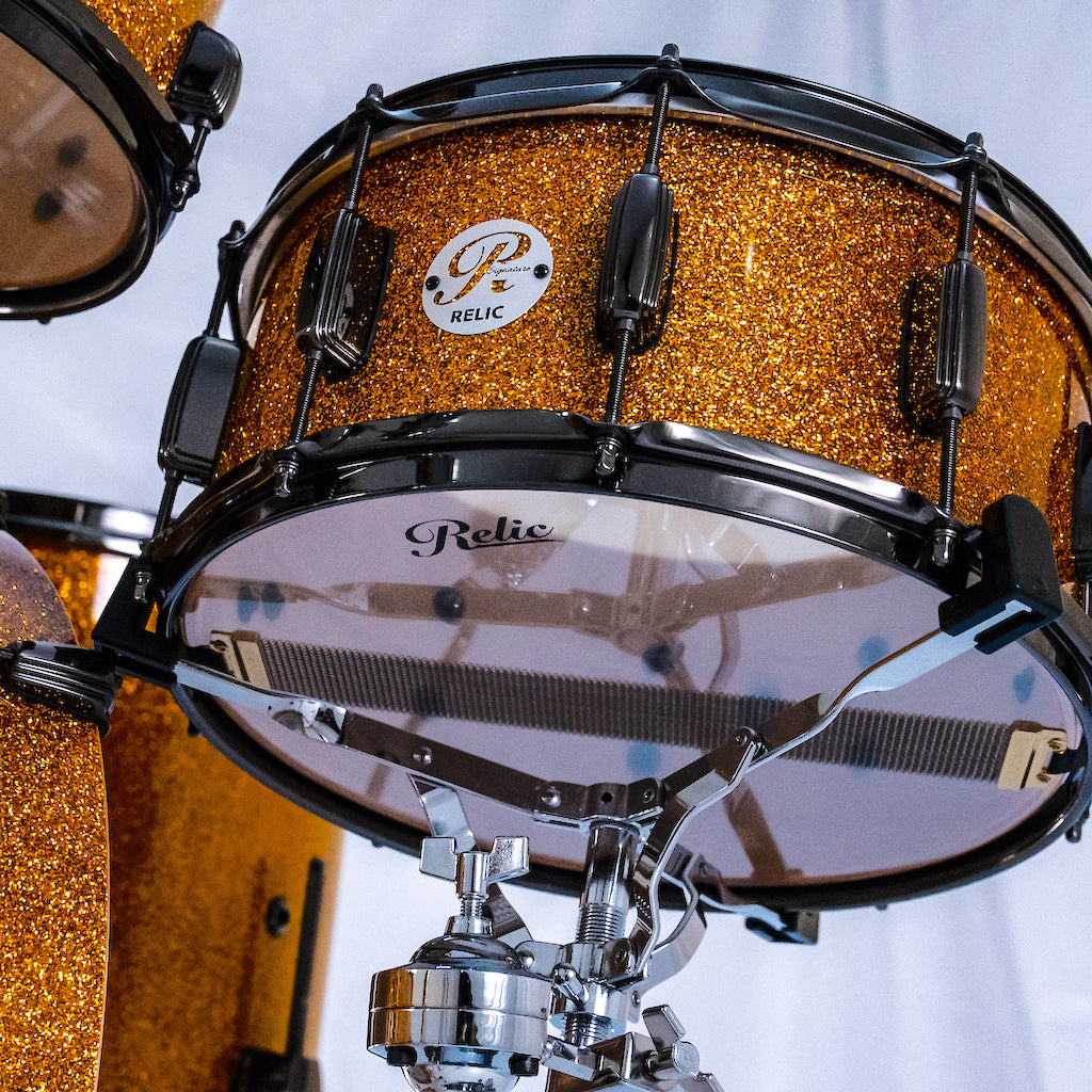 Relic Signature Beech Drum Kit - Gold Sparkle