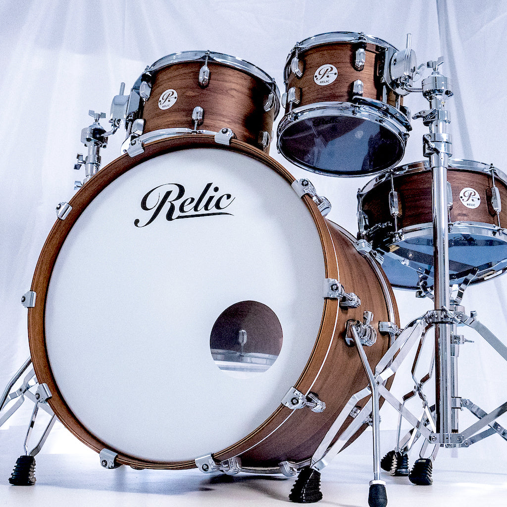 Relic Signature Walnut Drum Kit - Natural Satin