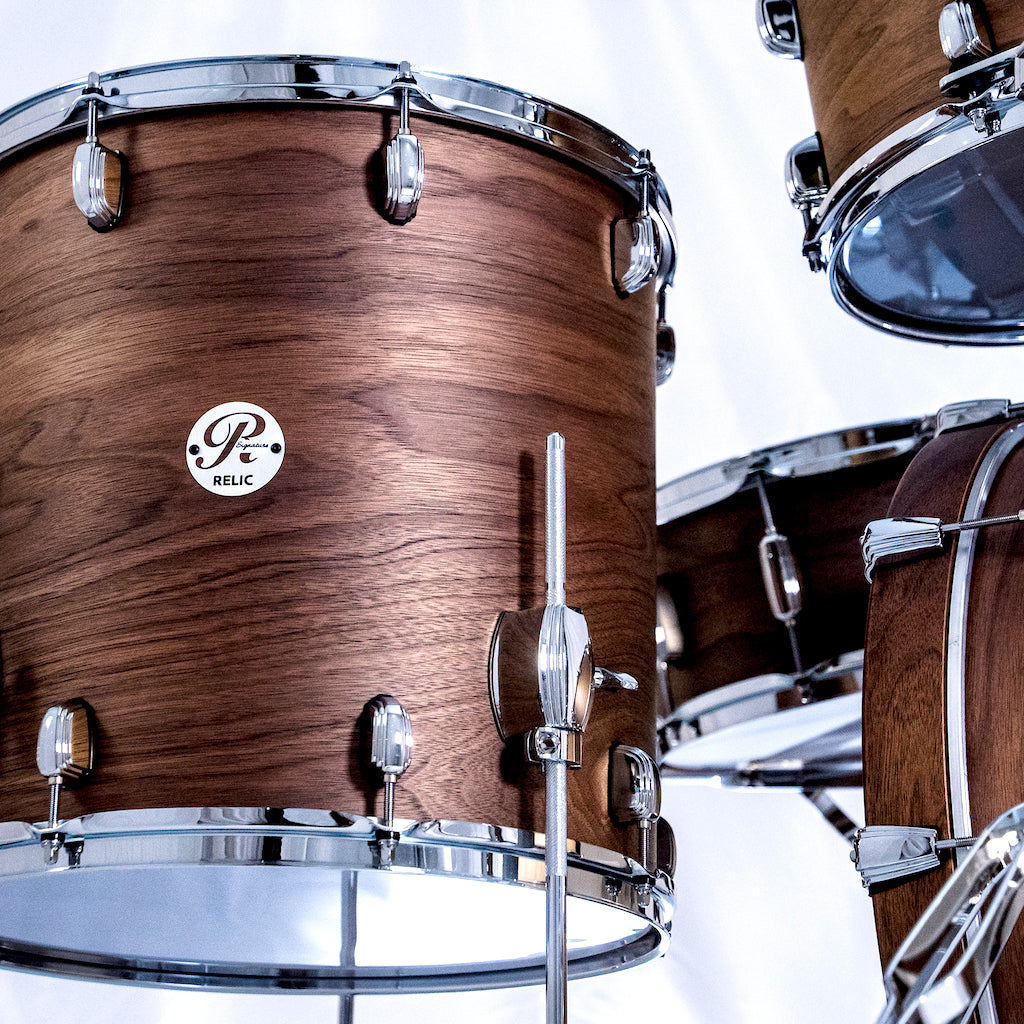 Relic Signature Walnut Drum Kit - Natural Satin